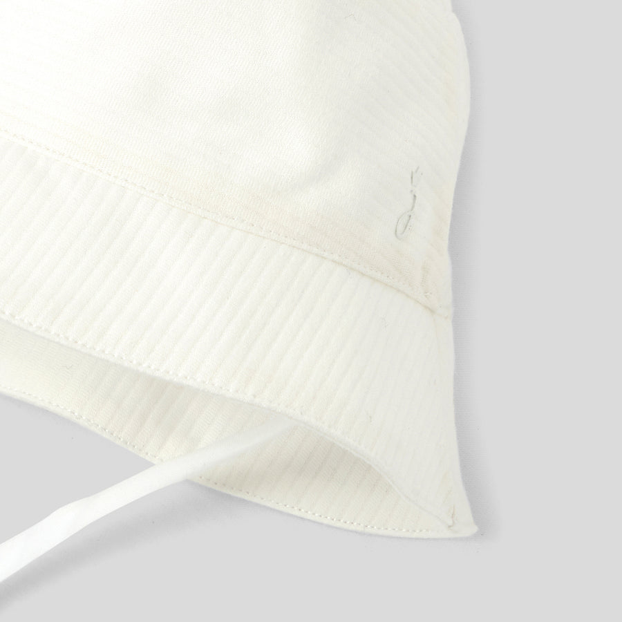 Šešir od pamučnog piquea za bebe