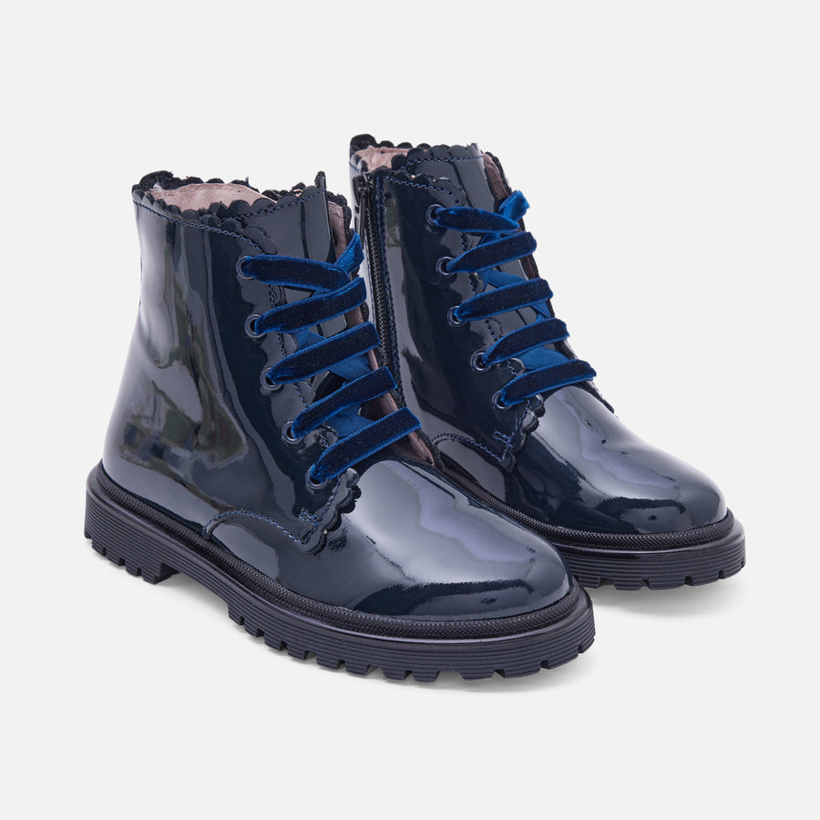 Gležnjače od lakirane kože za djevojčice