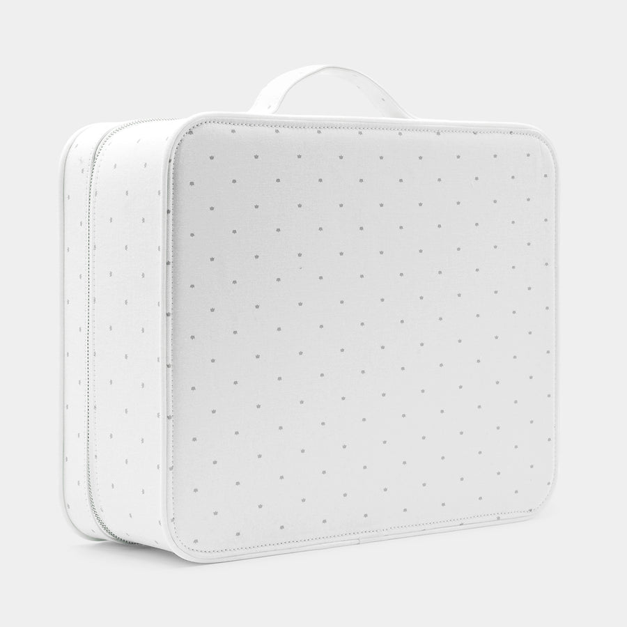 Kovčeg za igračke, M