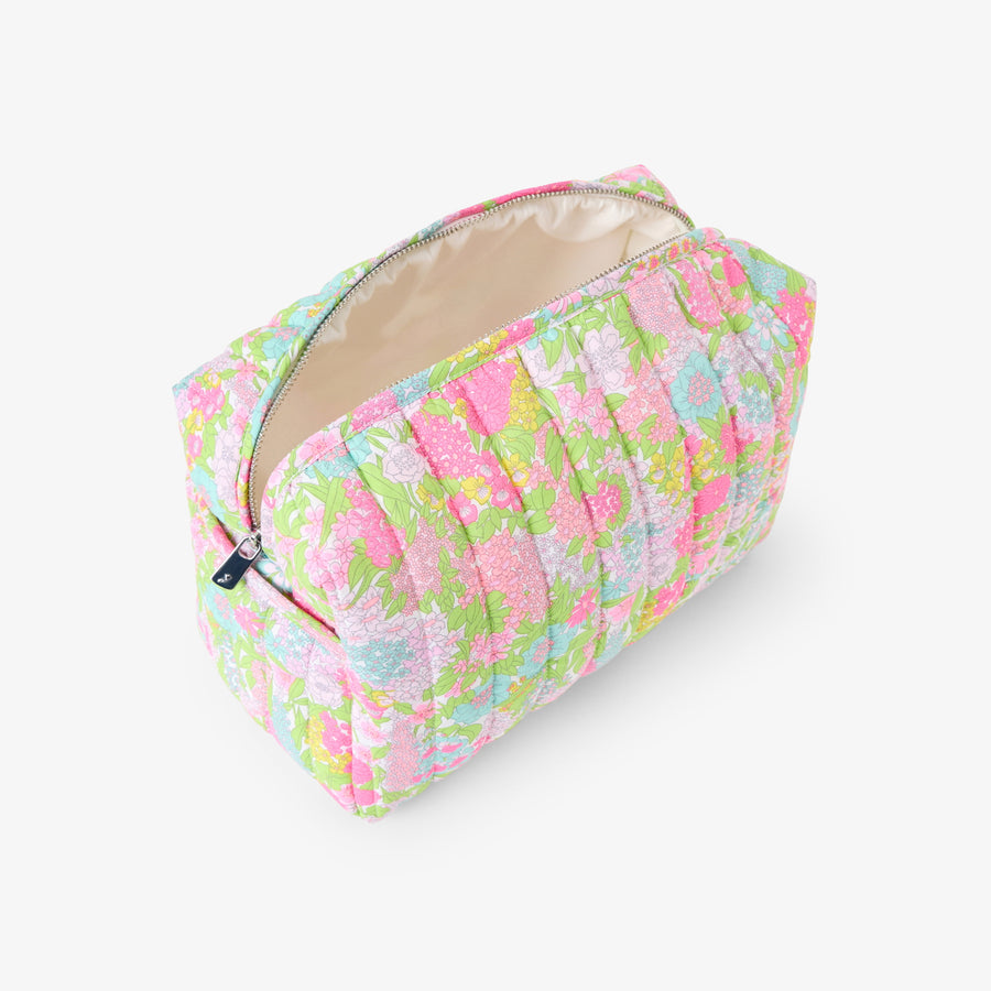 Toaletna torbica od Liberty tkanine