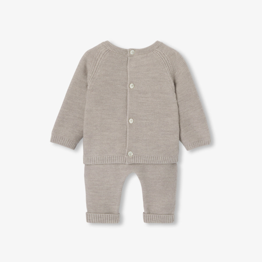 Komplet s garter stitch uzorkom za bebe dječake