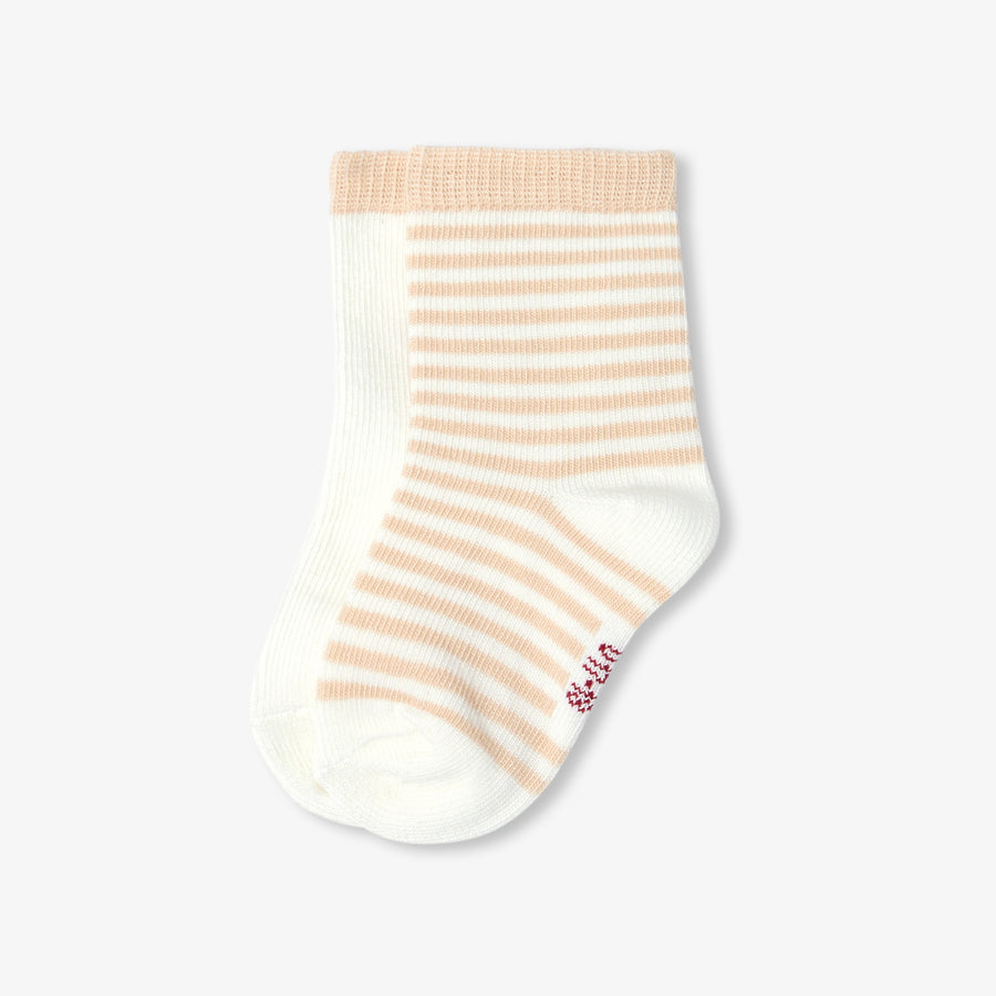 Dvije čarape za bebe