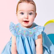 Nova godina, nove bebe 👶

Neodoljivo lijepa haljina s nevjerojatnim detaljima, ručno ušivenih tulipana na ovratniku. Divno zar ne? 🌷

#jacadi #jacadiaddict #jacadicroatia #bebe #novakolekcija #jacadizagreb #jacadisplit